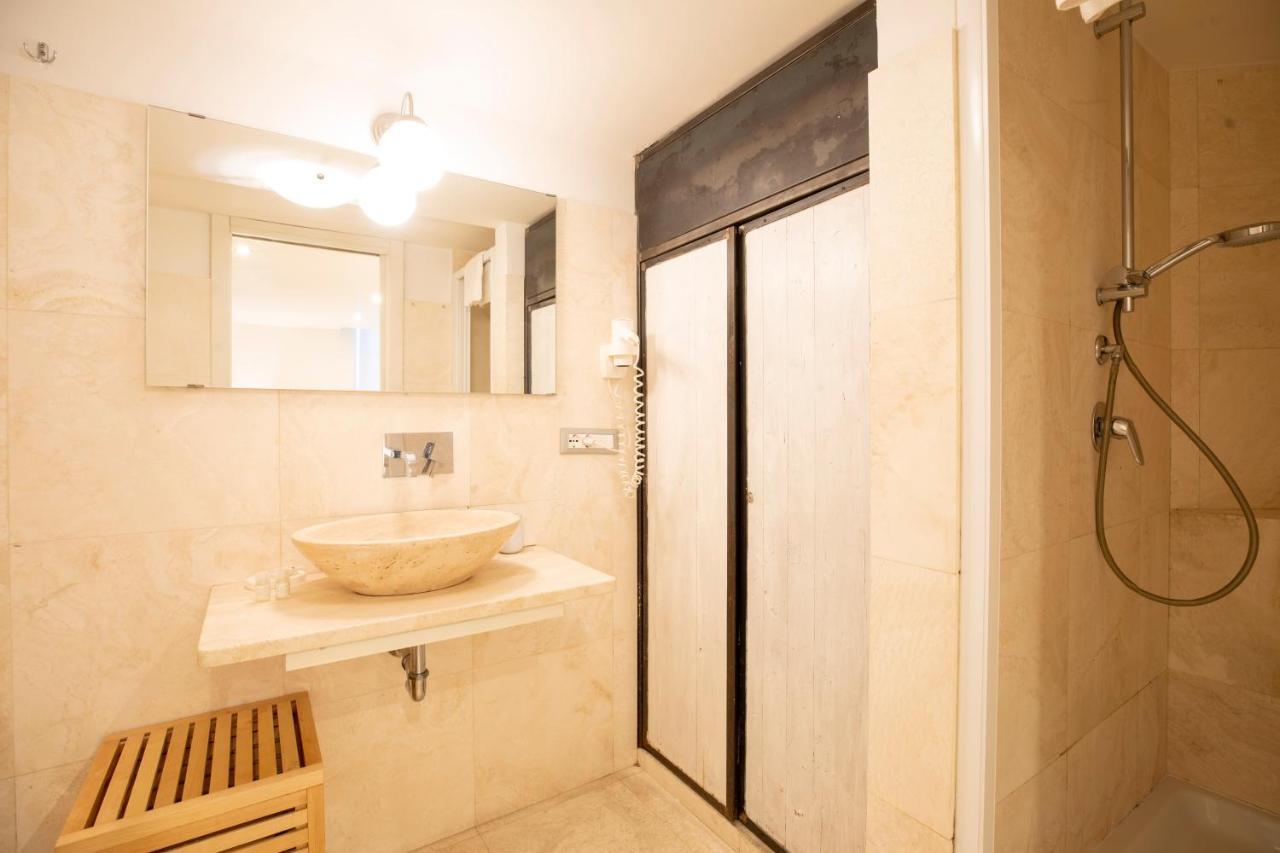 Restart Accommodations Borghese Rome Exterior photo