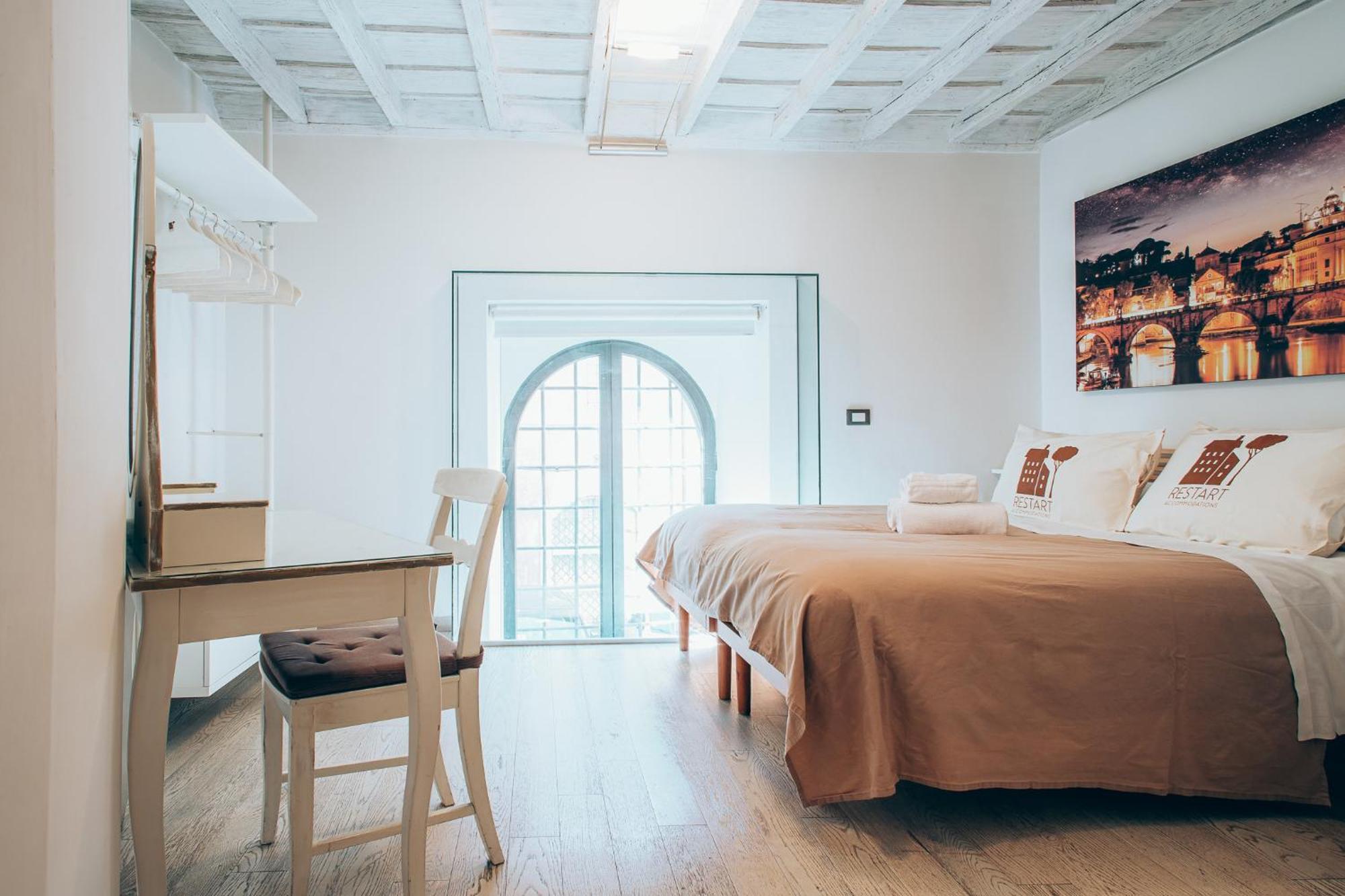 Restart Accommodations Borghese Rome Exterior photo